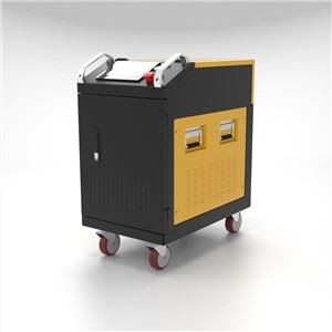 เครื่องทำความสะอาดไฟเบอร์เลเซอร์ 150W 200W Vs P Laser To Clean Weld